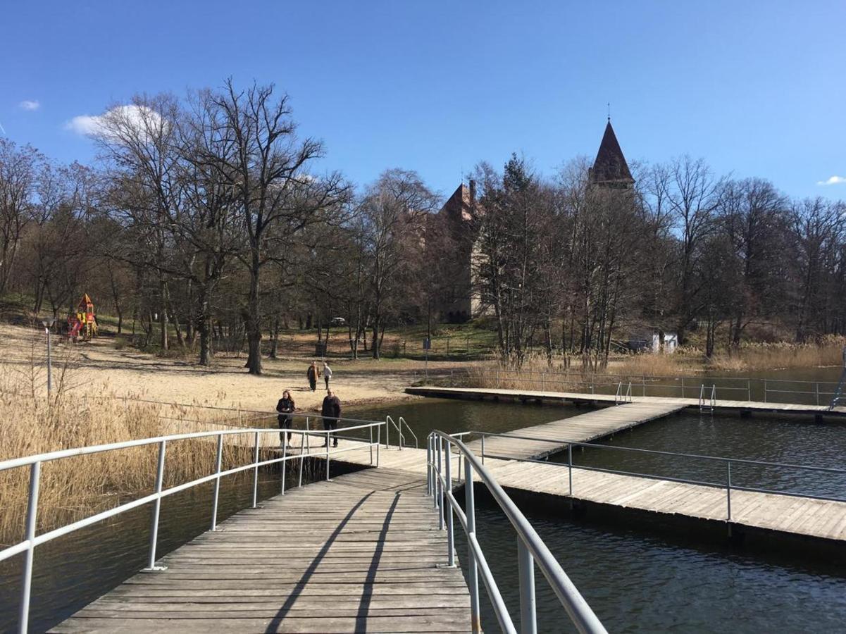 Zolty Domek Nad Jeziorem Lubniewice Villa Bagian luar foto